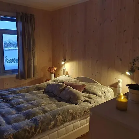 Drommehytta Pa Senja 펜션