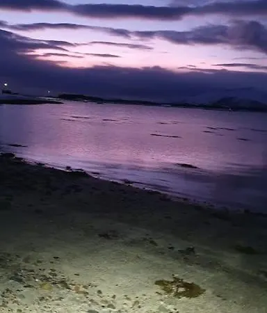 Drommehytta Pa Senja Holiday home Tranoya