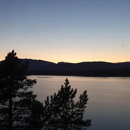 Drommehytta Pa Senja Tranøya